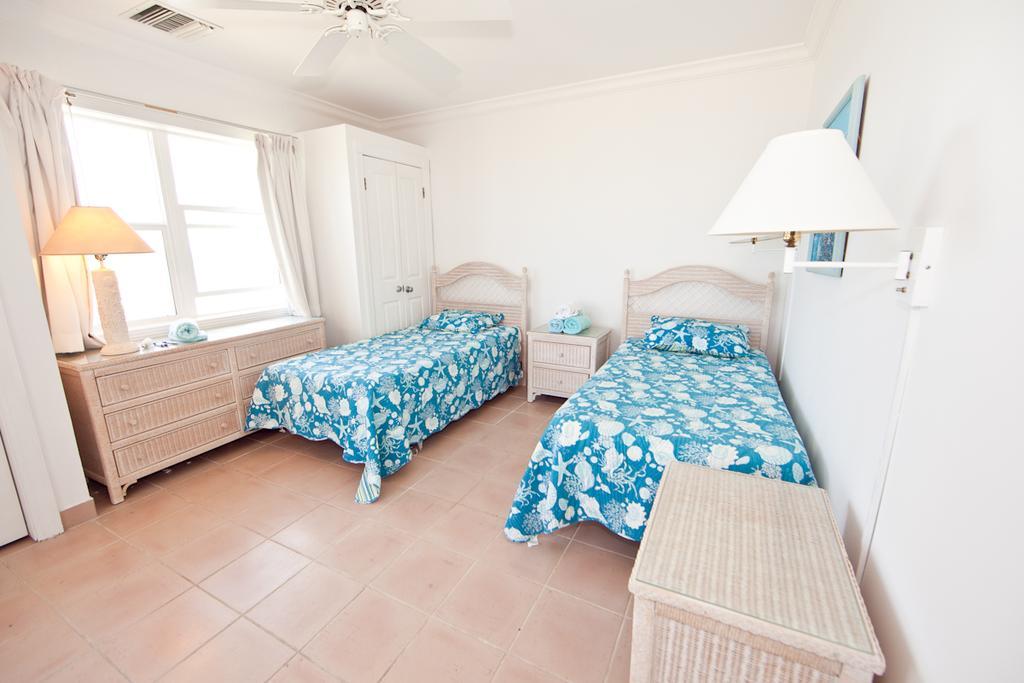 Northwest Point Resort Wheeland Room photo